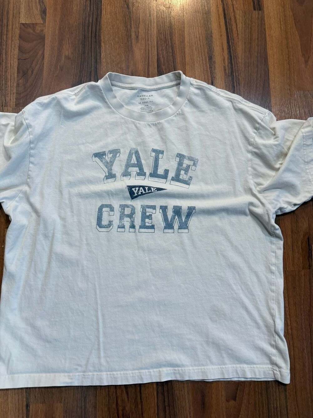 American Eagle Yale Crew T-Shirt Size L Boxy Fit Off-White Graphic Tee